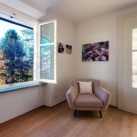 Rocawood - By Myhomeincomo * Brunate