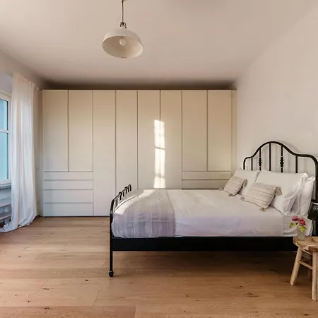 Rocawood - By Myhomeincomo Semesterbostad