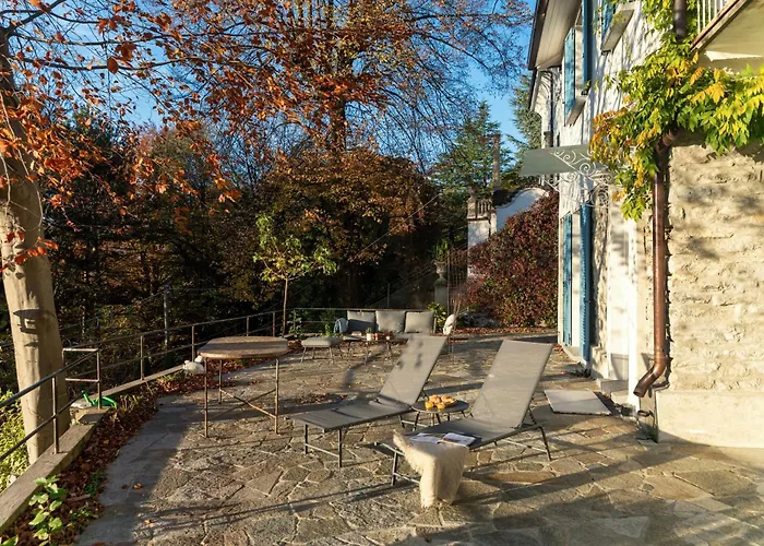 Rocawood - By Myhomeincomo * Brunate