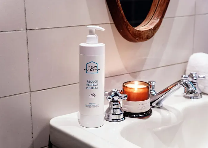 Rocawood - By Myhomeincomo Feriehus *