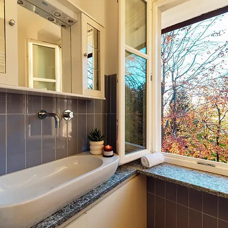 Rocawood - By Myhomeincomo Hébergement de vacances Brunate